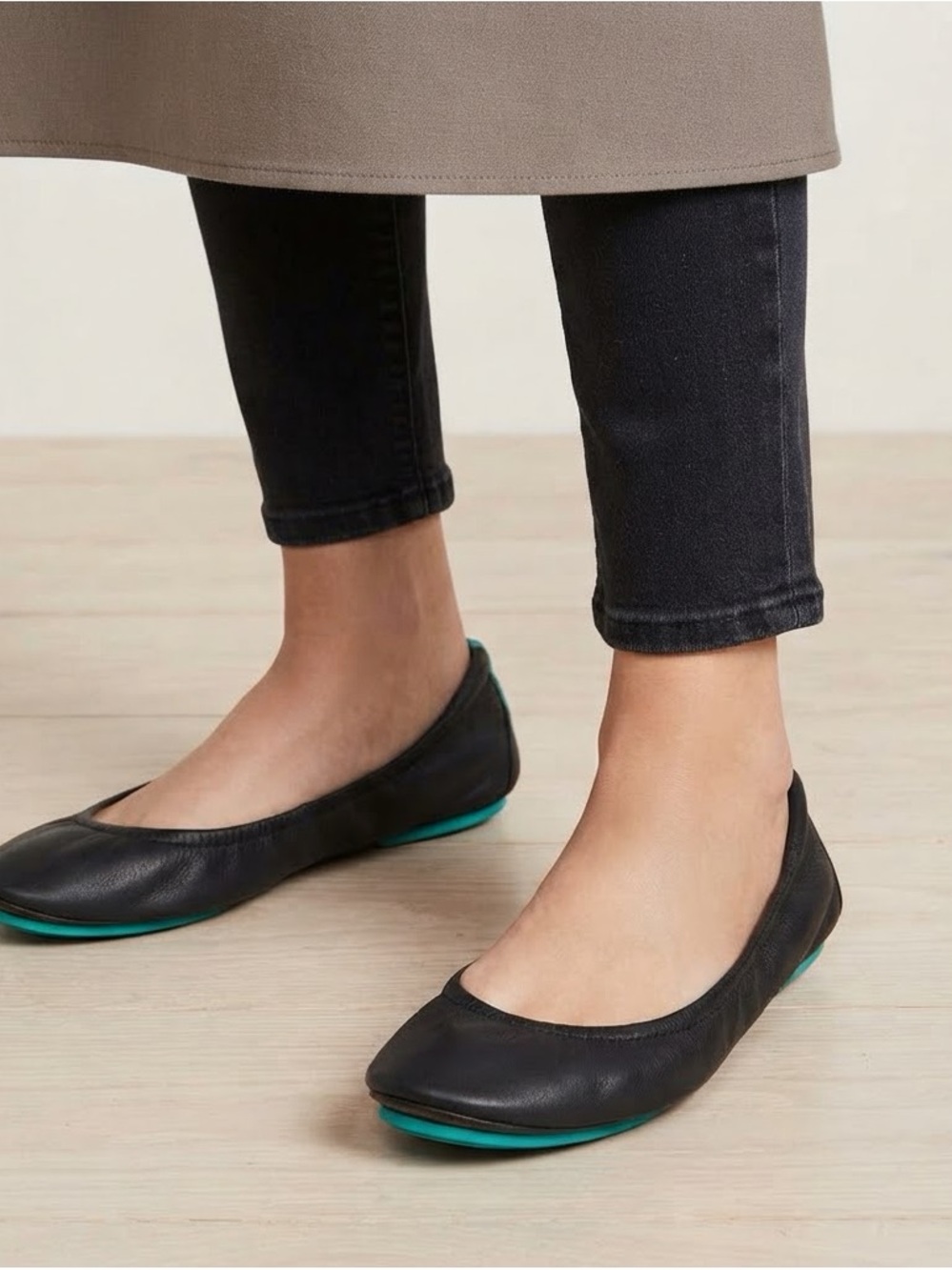Tieks Classic Matte Black Leather Ballet Flats Size 7